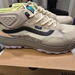 Vans MTE CrossPath Mid Natural / Tan Sneakers Hiking Shoes Men's Size 13 NEW